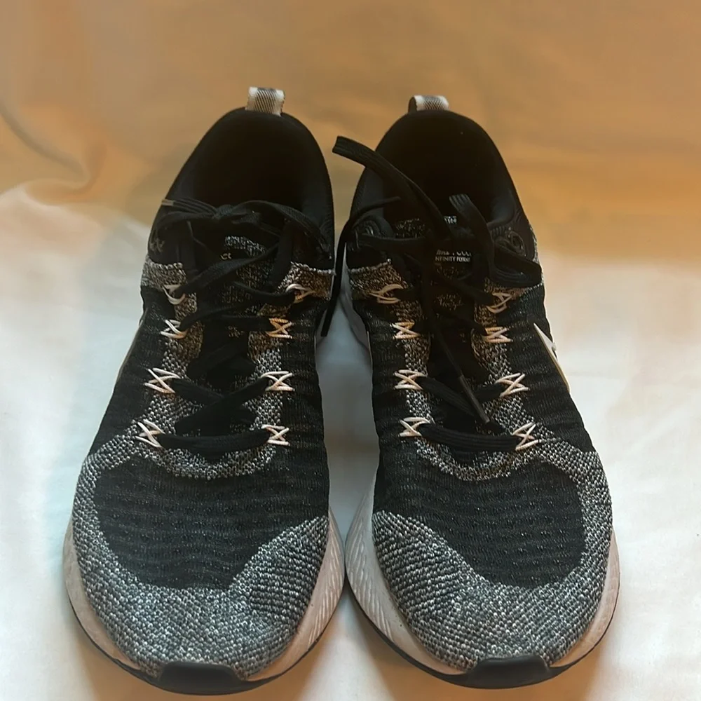 Nike React Running Shoes Black Gray Women’s Size 8